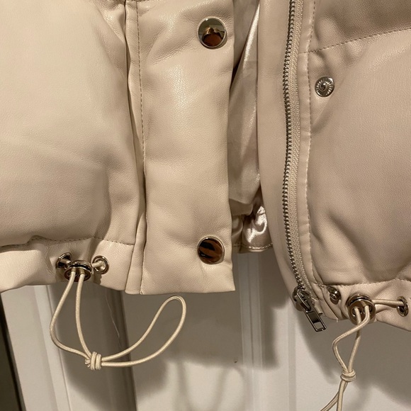 EN SAISON VEGAN LEATHER NATURAL PUFFER JACKET - Picture 5 of 5